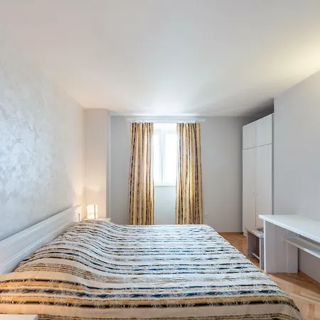 Doris Feriehus Mlini